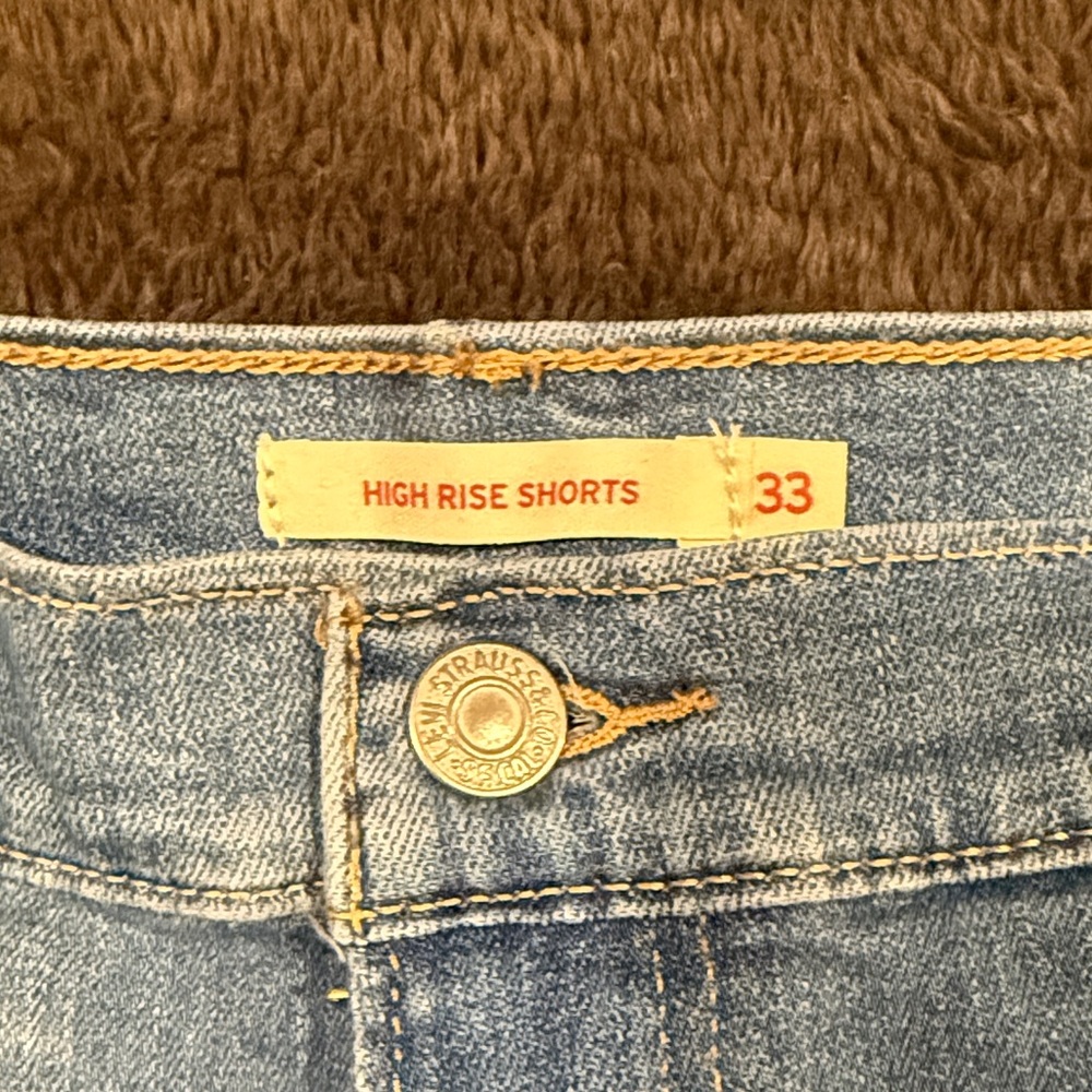Levi's High Rise Distressed Jean Shorts - Picture 2 of 4